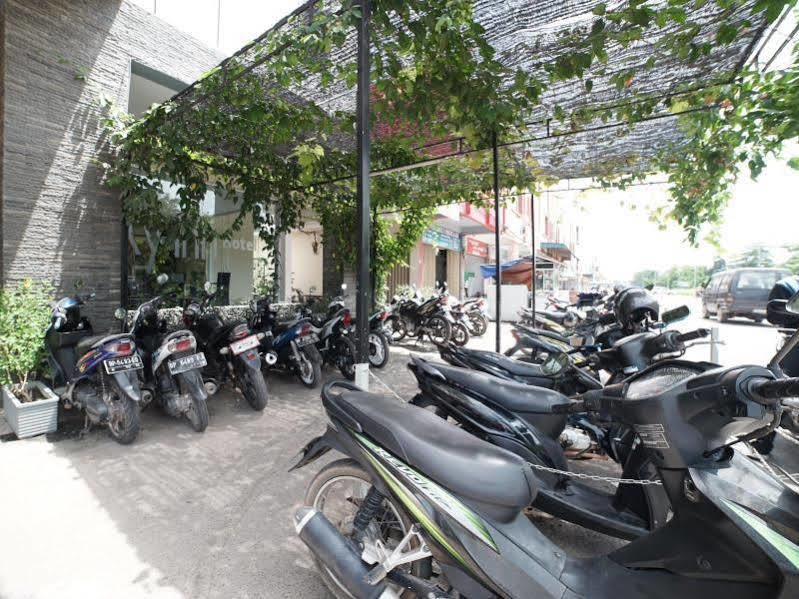 Os Hotel Batu Aji Batam Экстерьер фото